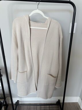Light Beige Open-Front Knit Cardigan with Pockets